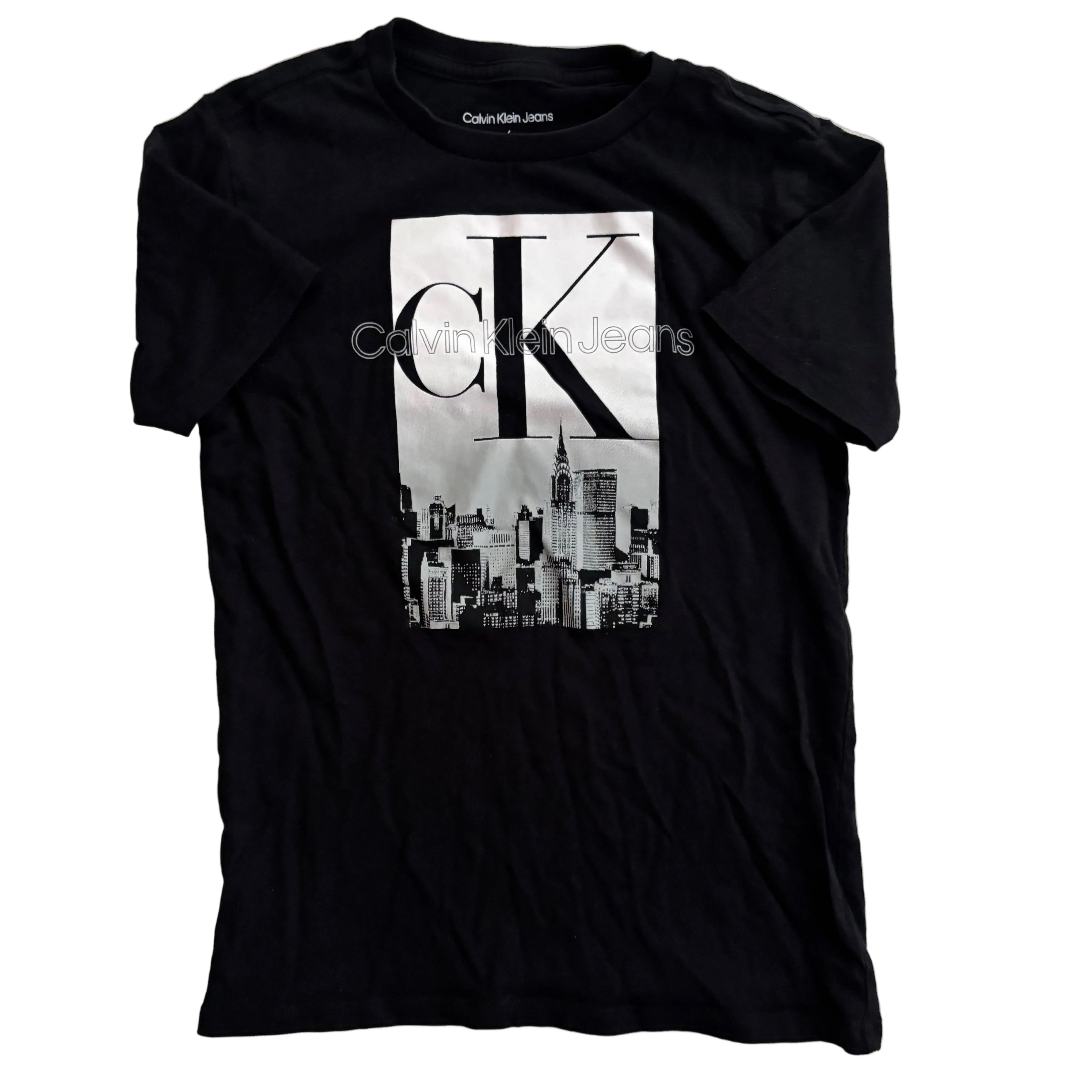 Calvin Klein Jeans, 6