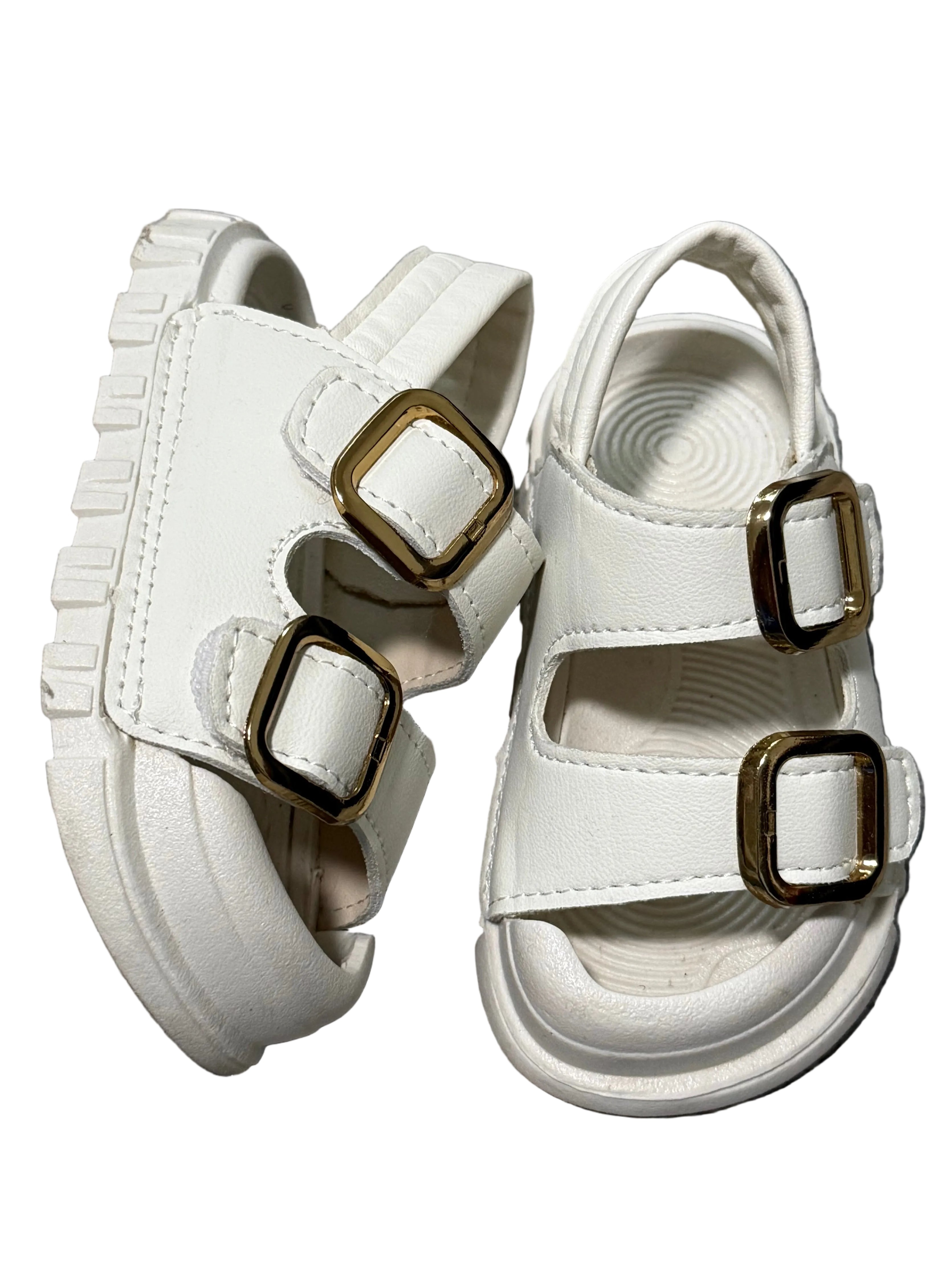 Sandals, 5.5/6C