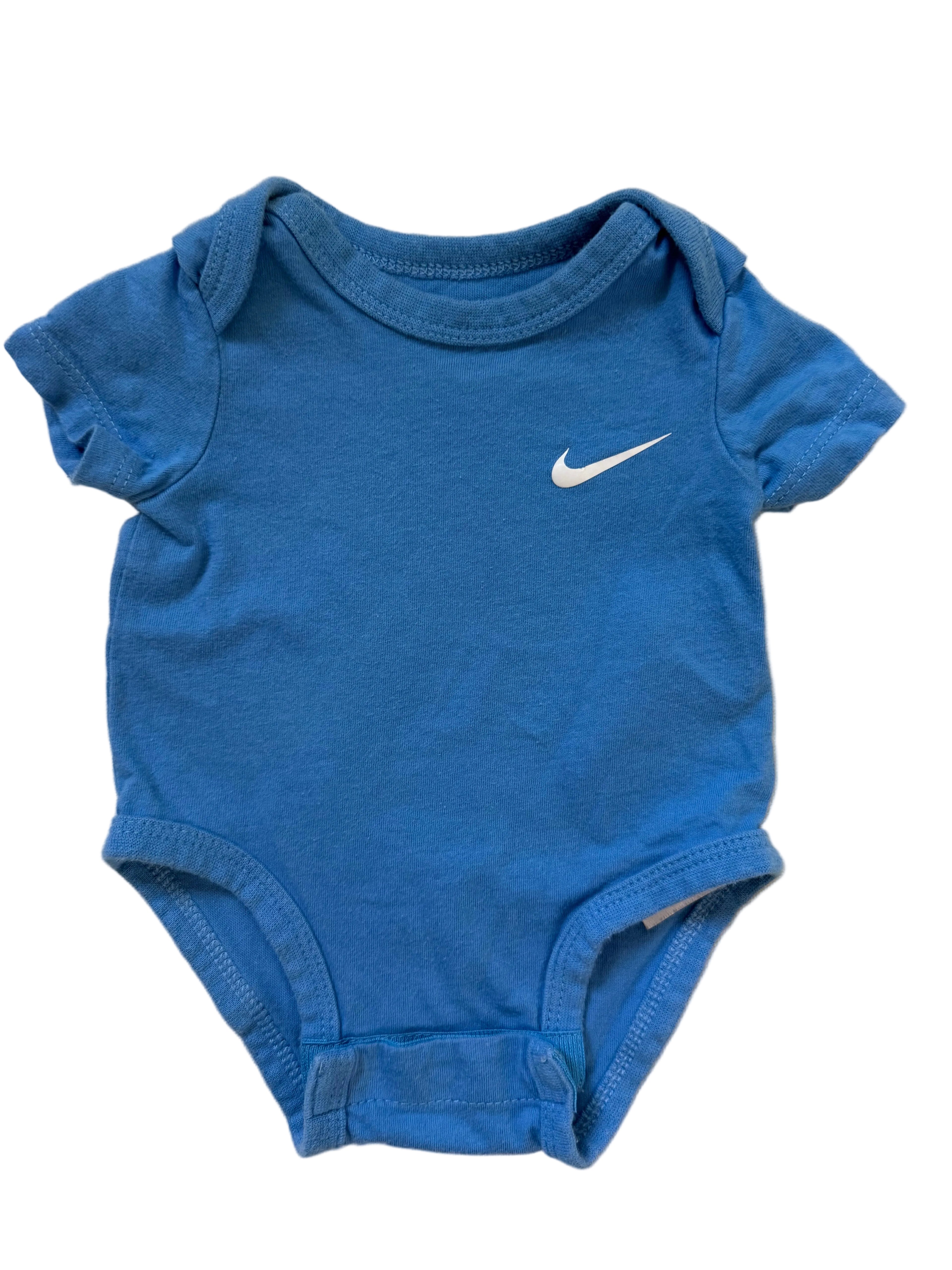 Nike, NB