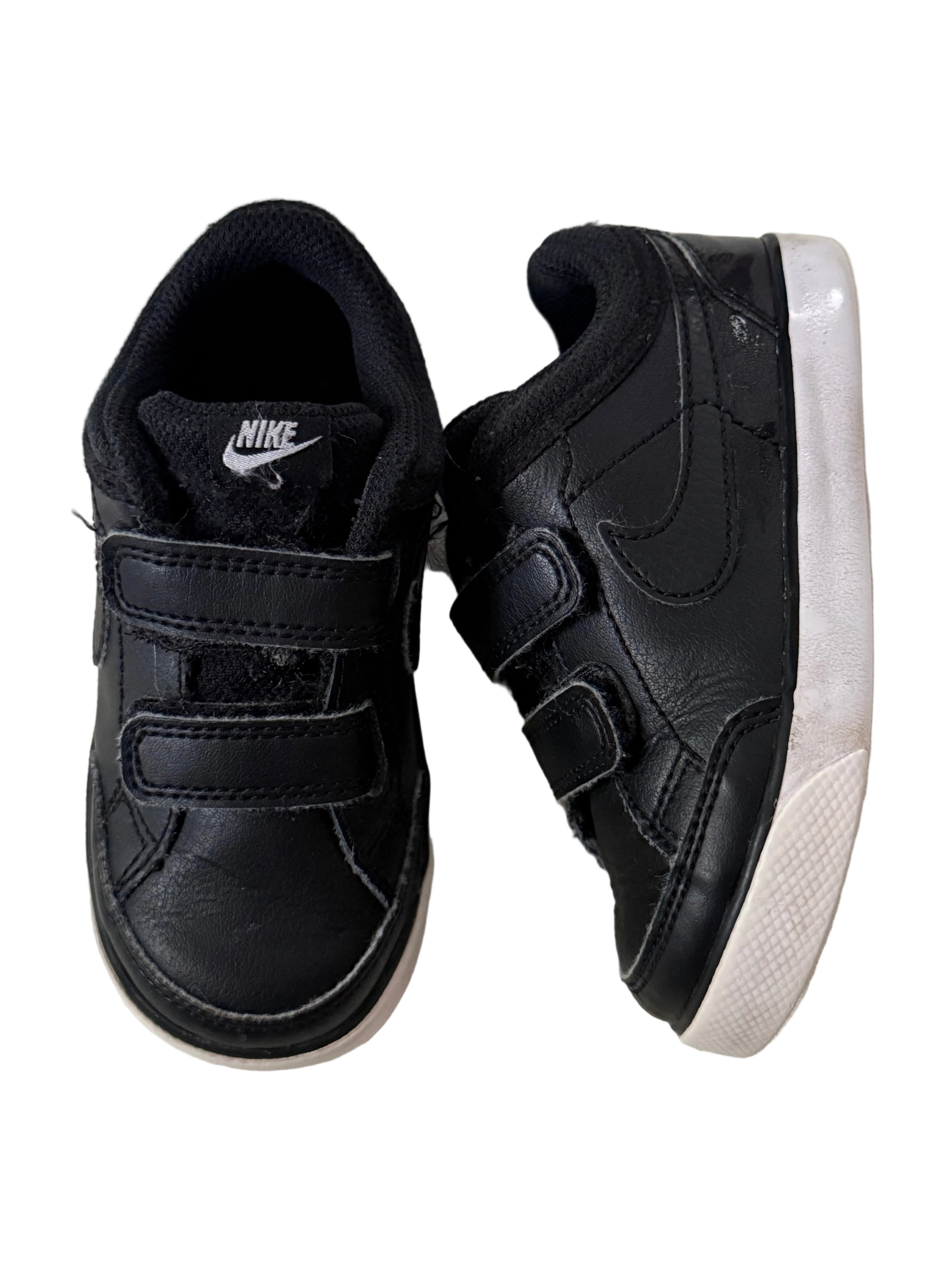 Nike, 8C