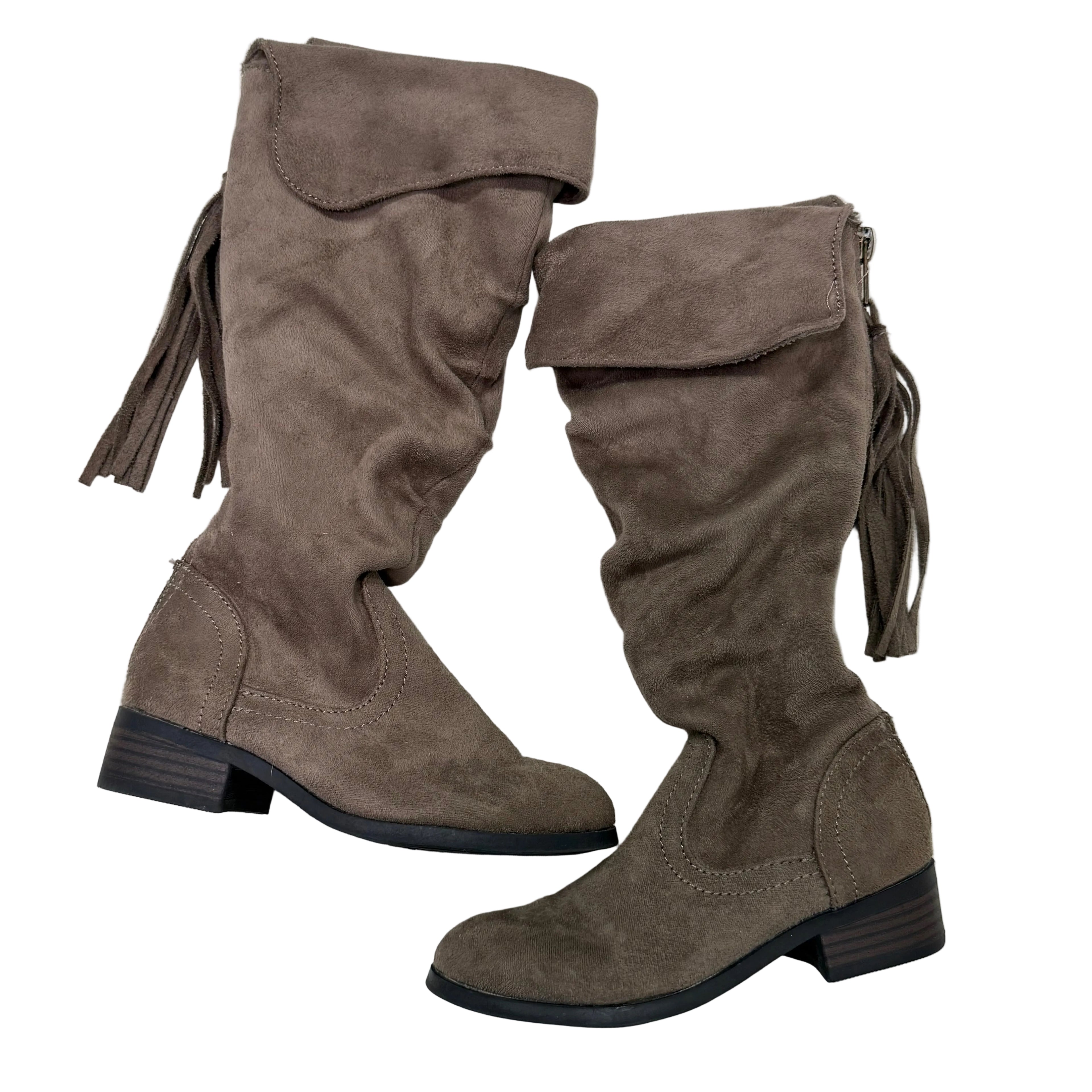 Madden Girl, 11C