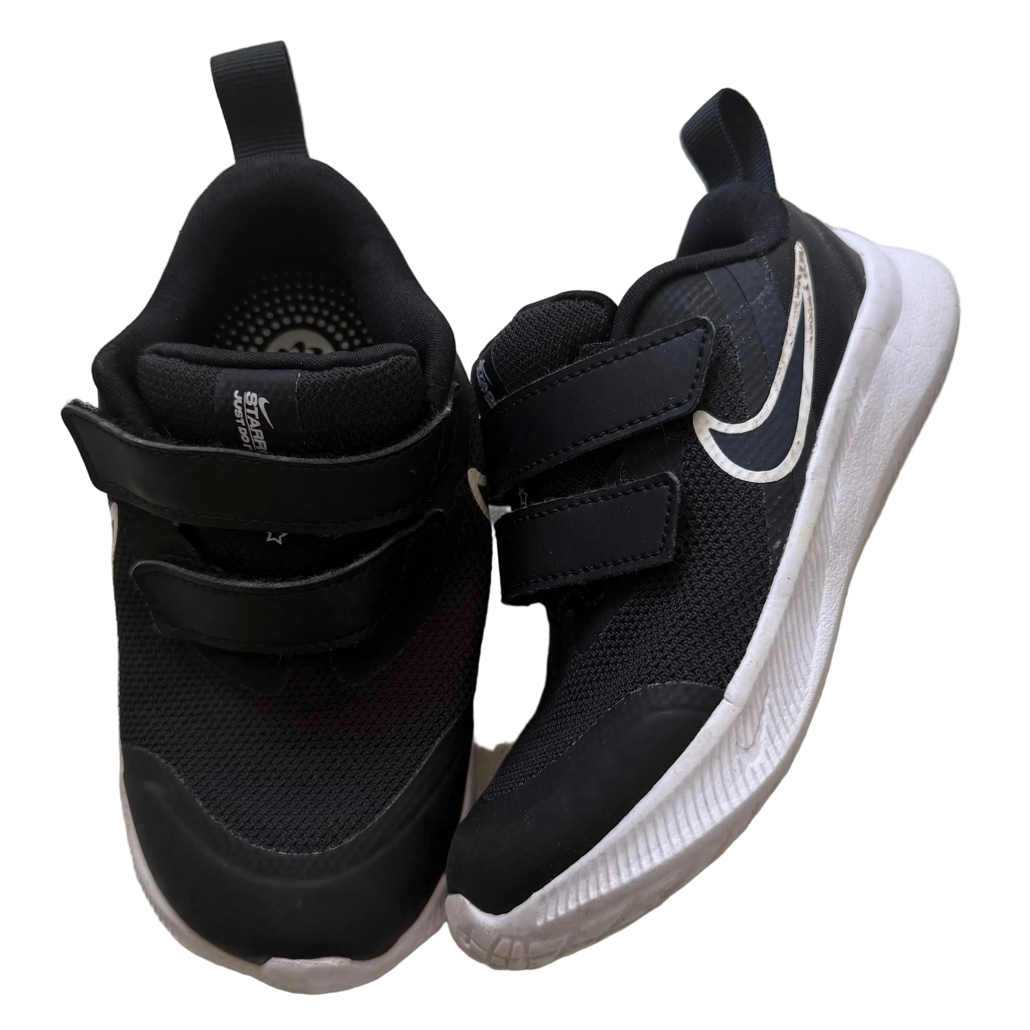 Nike, 8C