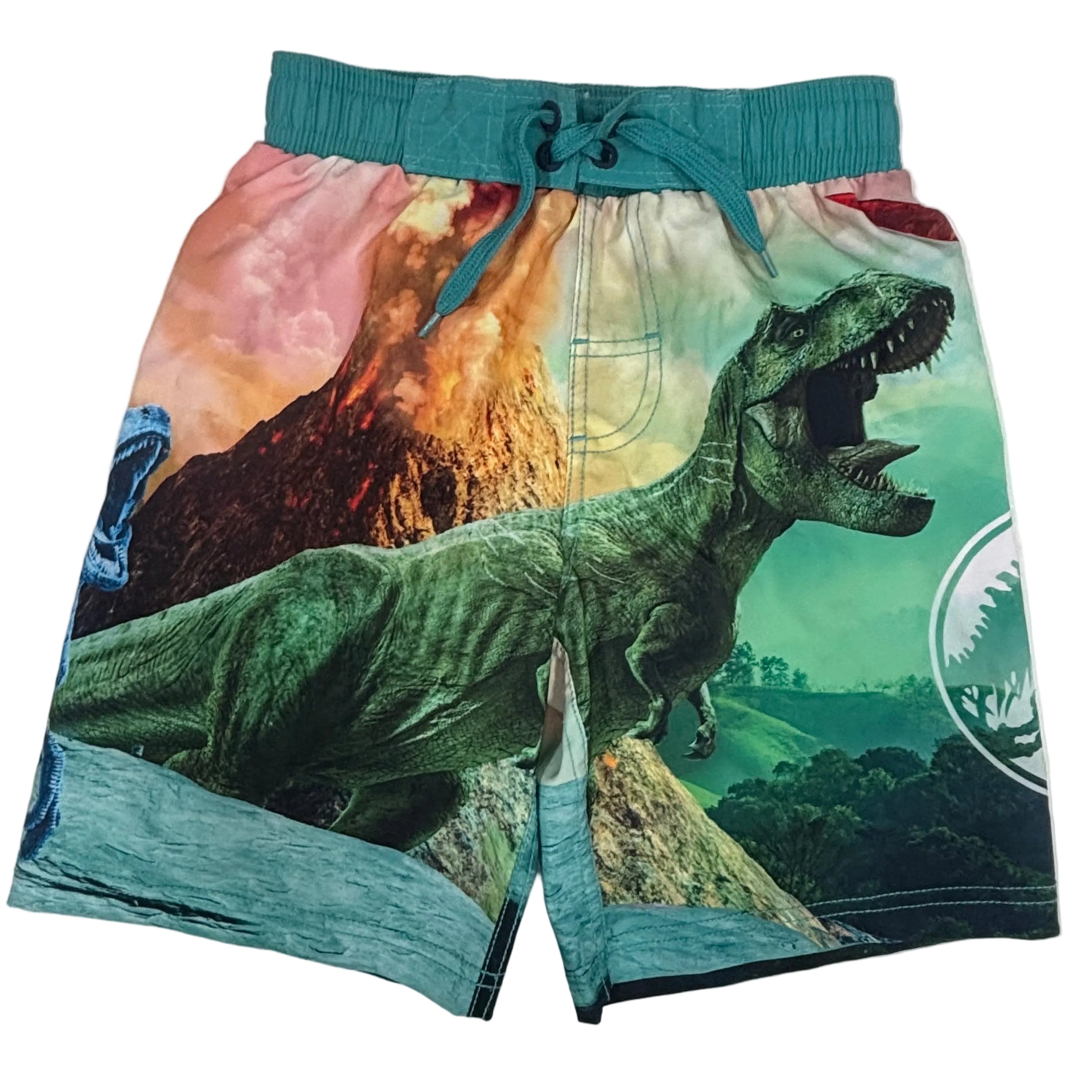 Jurassic World, 8