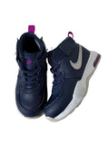 Nike, 10C